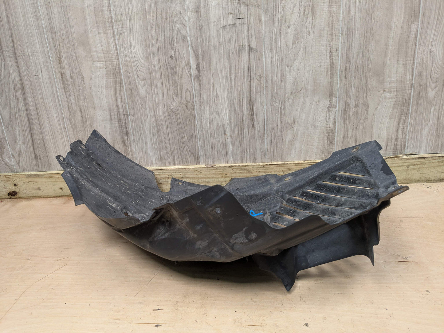 OEM BMW F32 F33 F36 Right Passenger Fender Liner Wheel Splash Shield Frontward