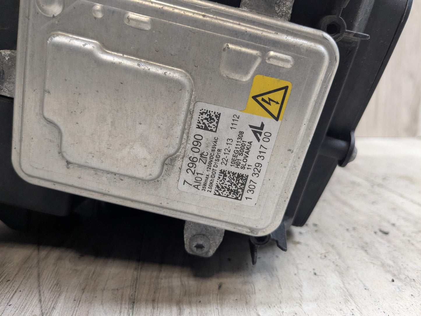 *14-17 OEM BMW F32 F33 F36 F80 F82 Right Passenger Adaptive Bi-Xenon Headlight