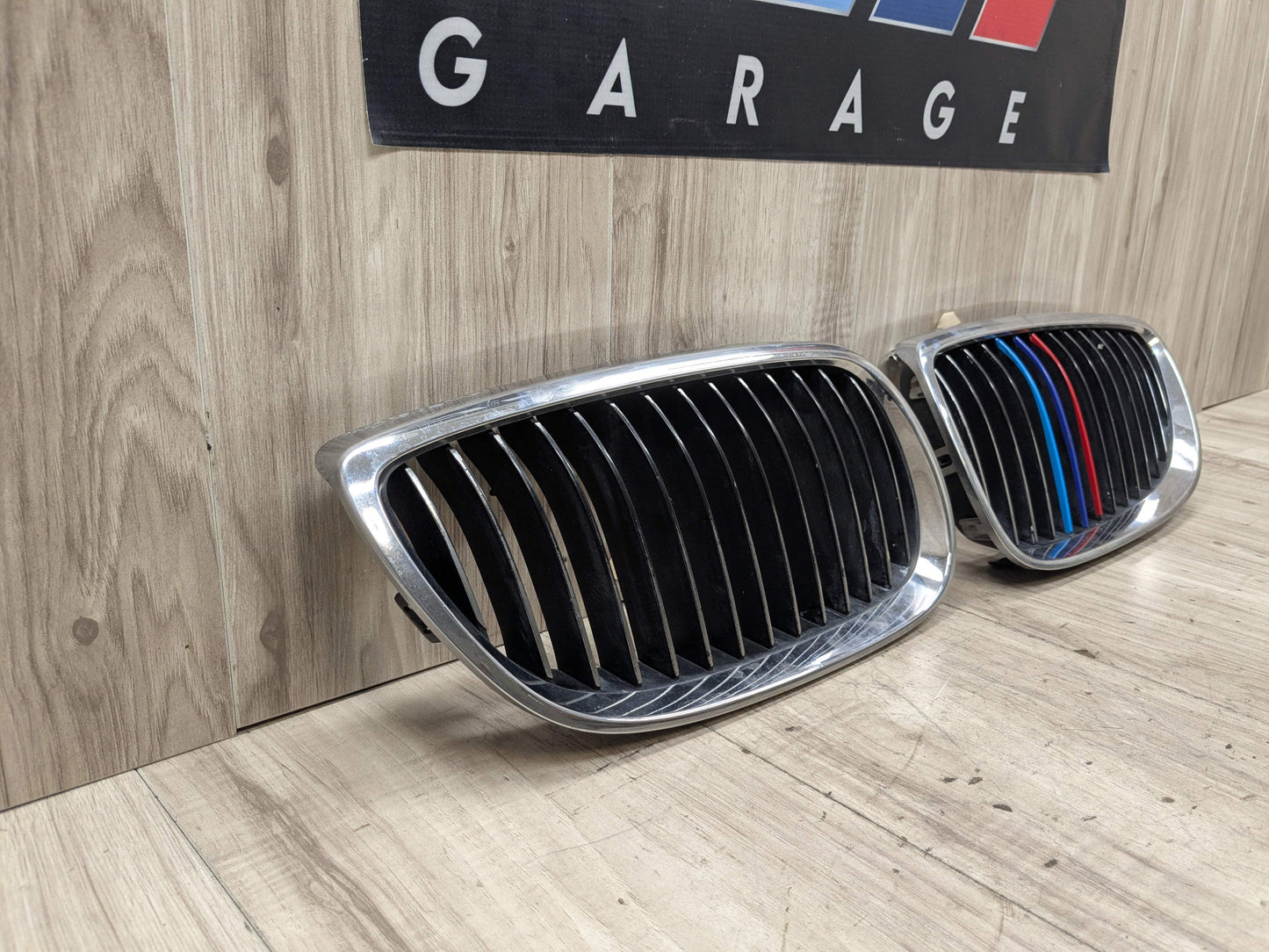 PRE-LCI OEM BMW E90 E92 E93 335 M3 Front Upper Bumper Kidney Grilles Chrome SET