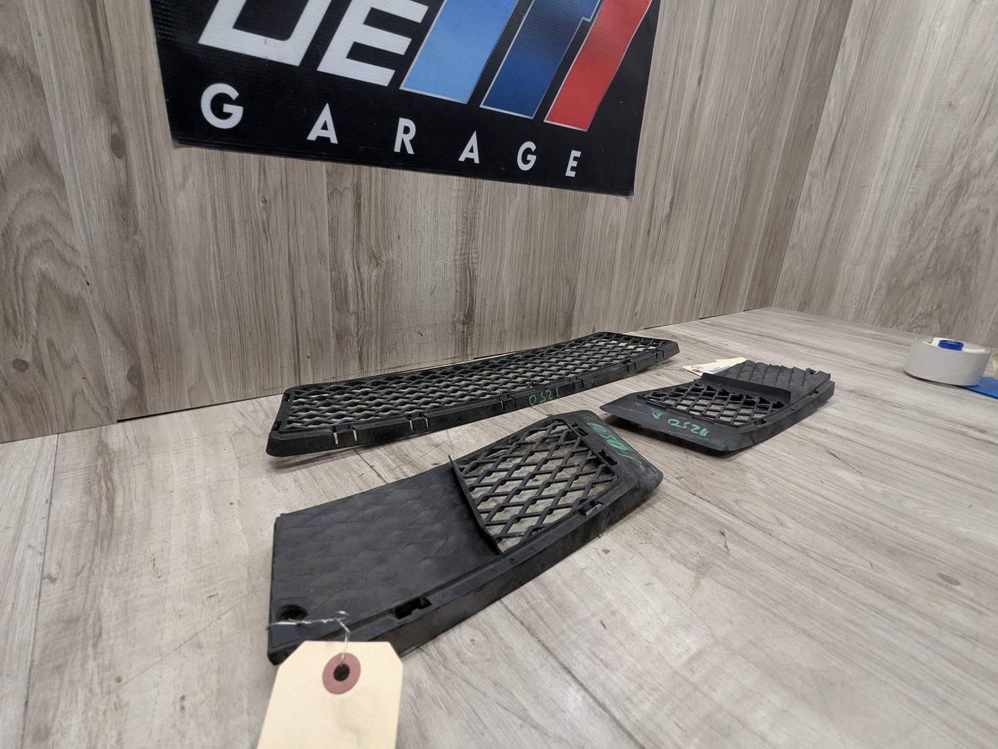 07-10 OEM BMW E92 E93 Front Bumper Cover Lower Center Left Right Grilles SET