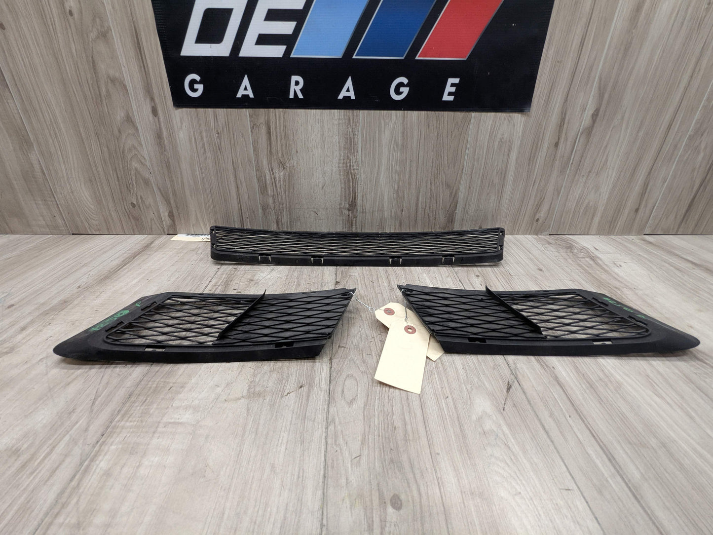 07-10 OEM BMW E92 E93 Front Bumper Cover Lower Center Left Right Grilles SET