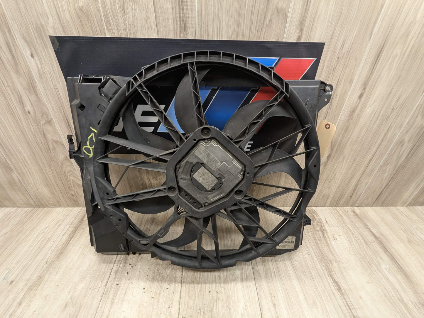 07-13 OEM BMW E82 E88 E90 E92 E93 Engine N52 Radiator Cooling Auxiliary Fan 600W