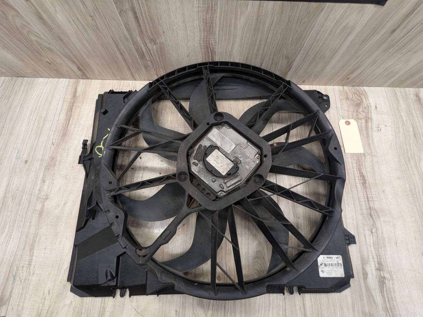 07-13 OEM BMW E82 E88 E90 E92 E93 Engine N52 Radiator Cooling Auxiliary Fan 600W
