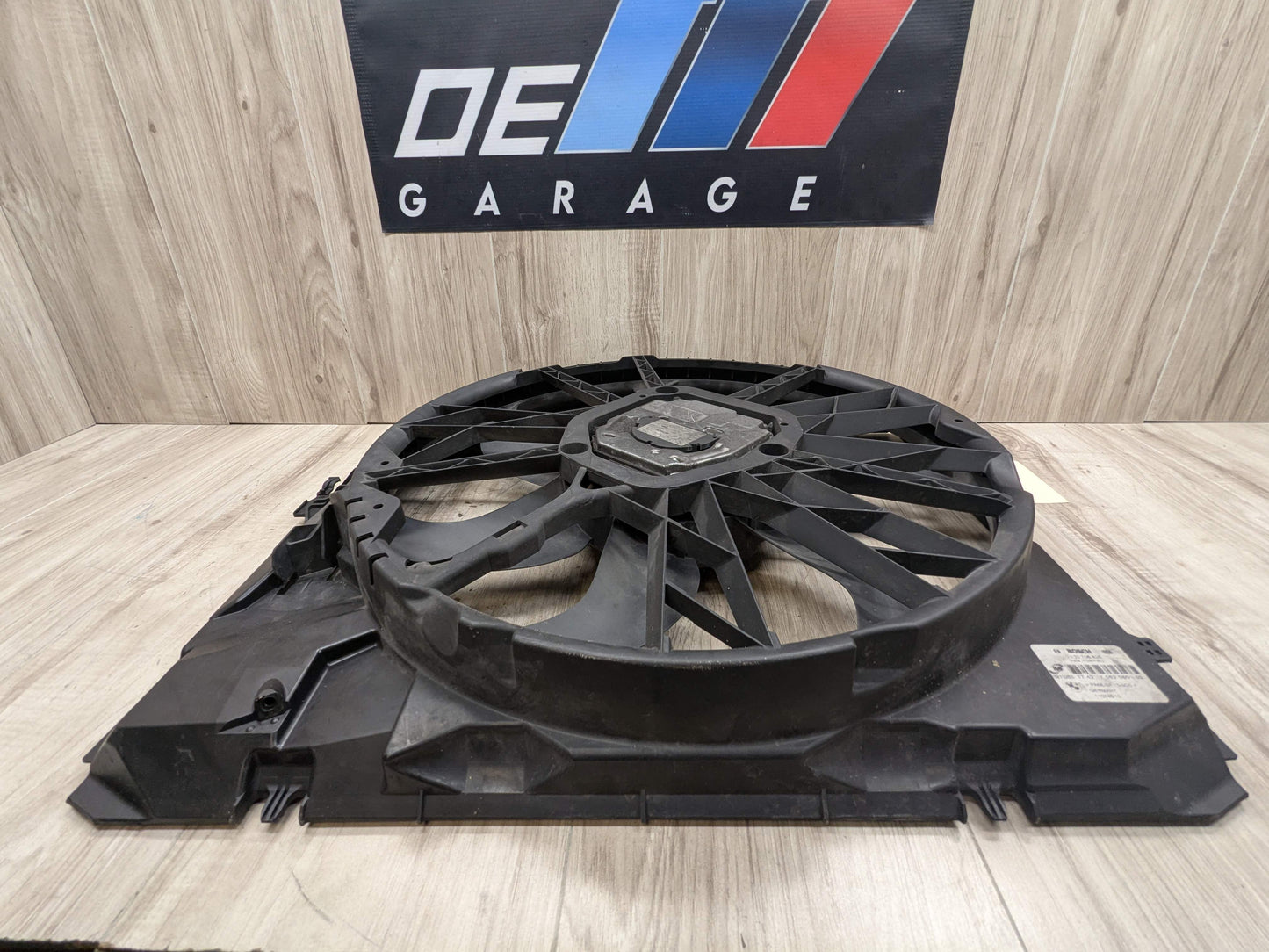 07-13 OEM BMW E82 E88 E90 E92 E93 Engine N52 Radiator Cooling Auxiliary Fan 600W