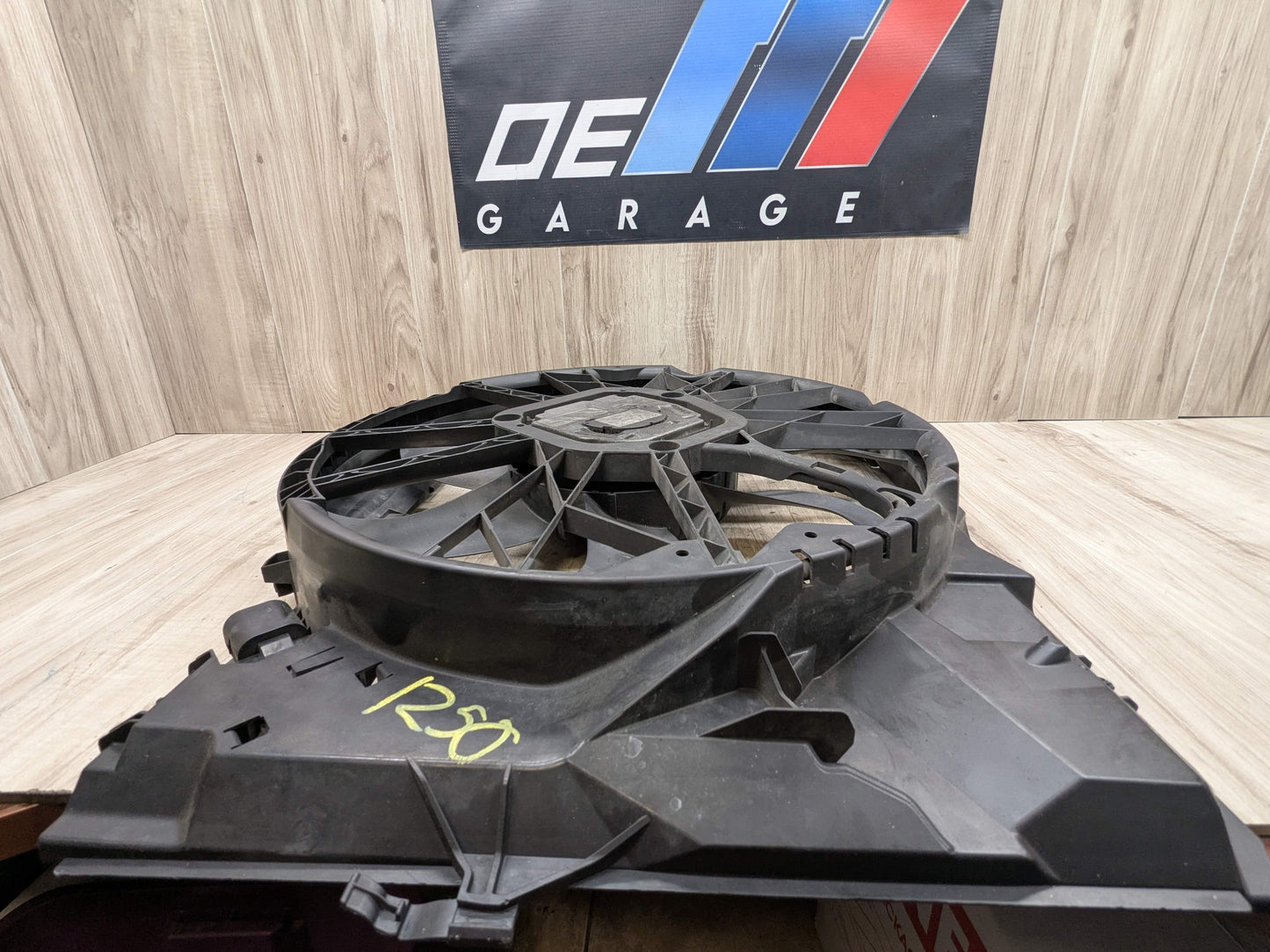 07-13 OEM BMW E82 E88 E90 E92 E93 Engine N52 Radiator Cooling Auxiliary Fan 600W