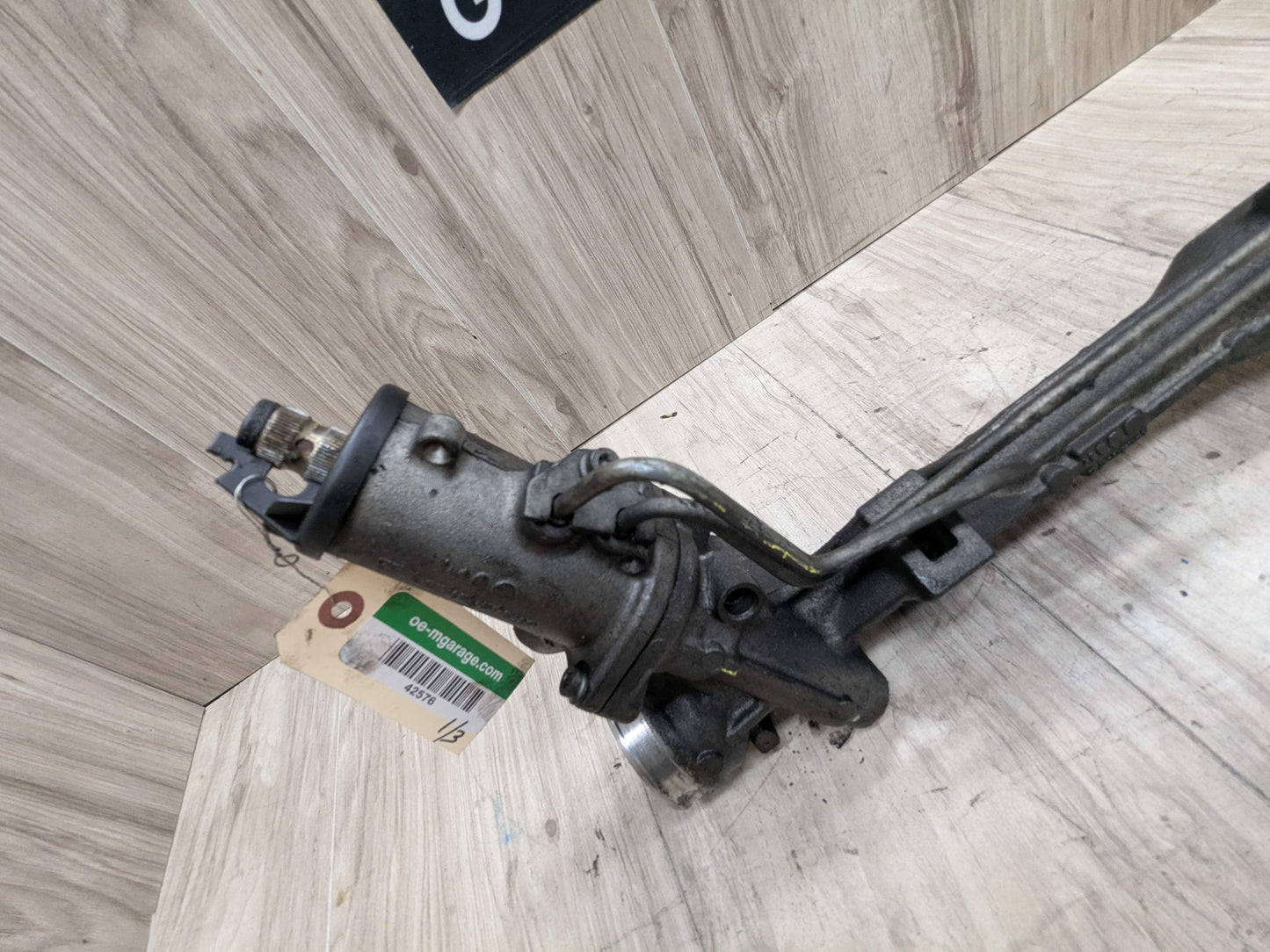 OEM BMW E82 E88 E90 E92 E93 328 335 RWD Power Steering Gear Rack and Pinion L5