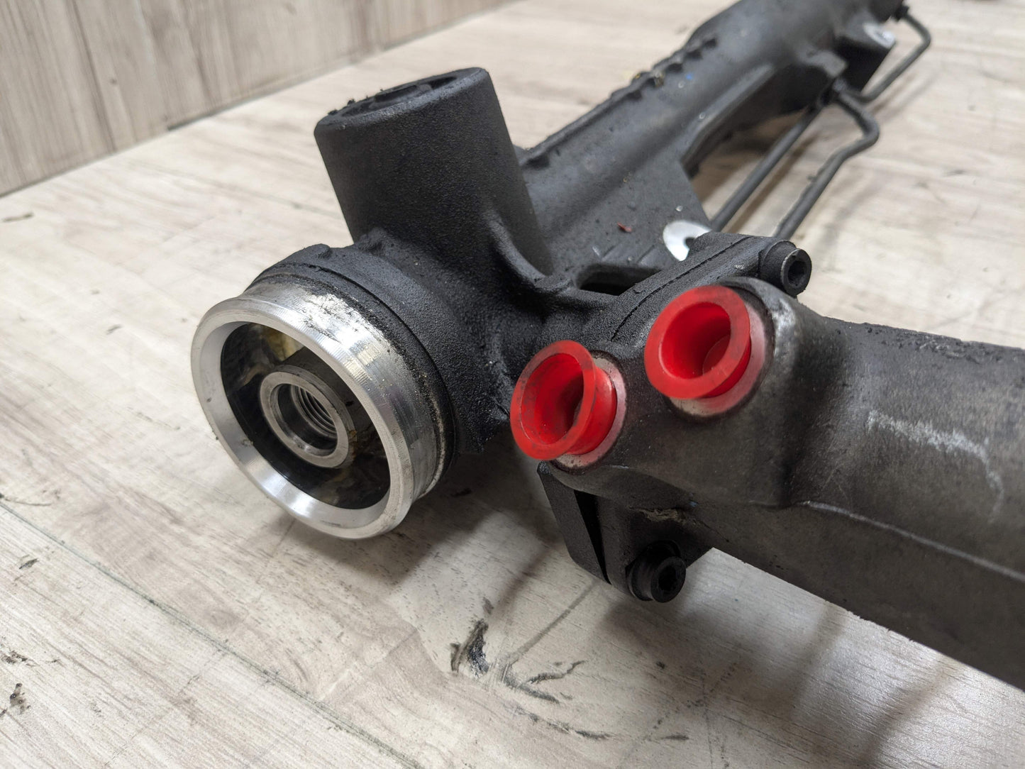 OEM BMW E82 E88 E90 E92 E93 328 335 RWD Power Steering Gear Rack and Pinion L5