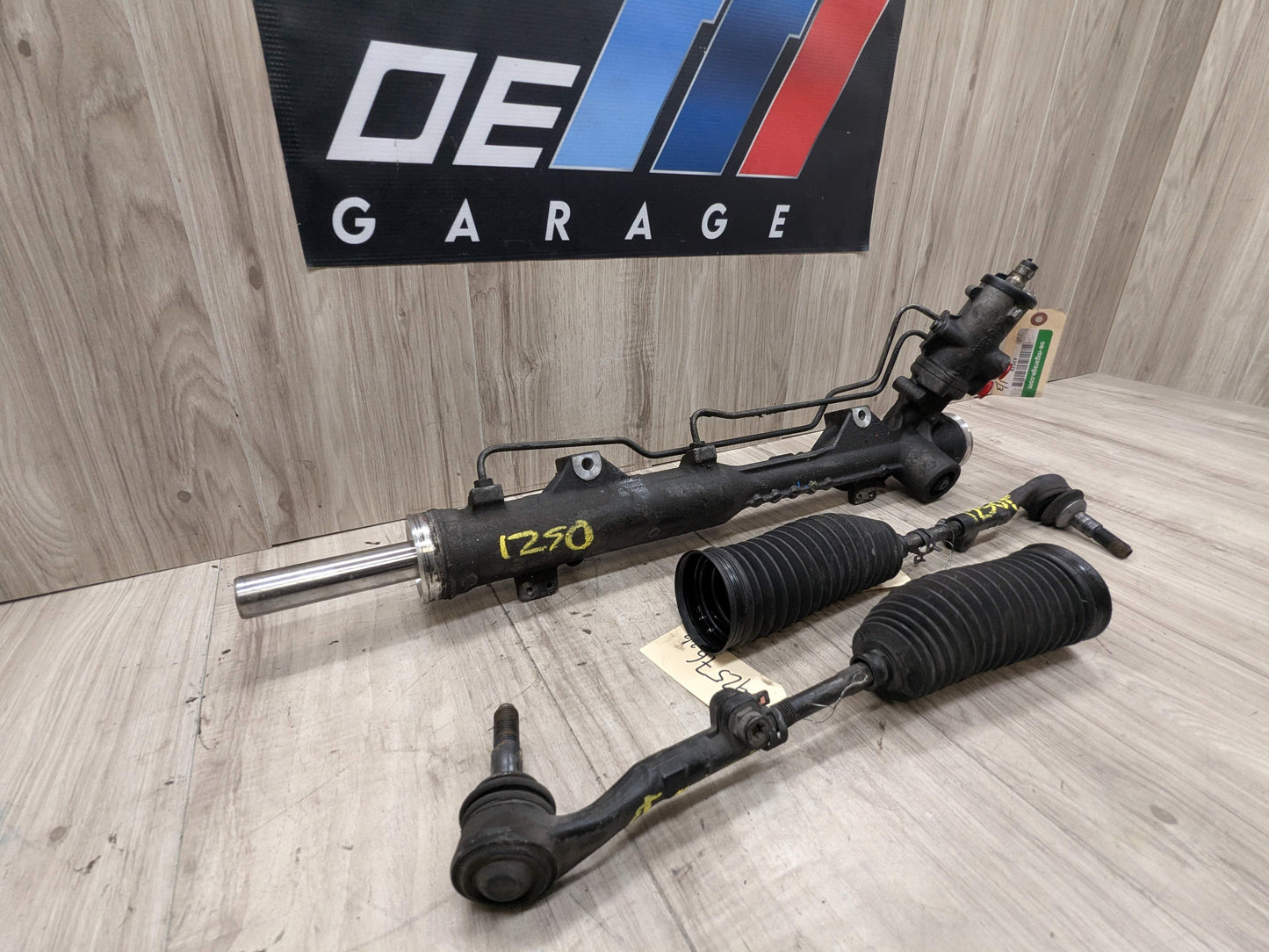 OEM BMW E82 E88 E90 E92 E93 328 335 RWD Power Steering Gear Rack and Pinion L5