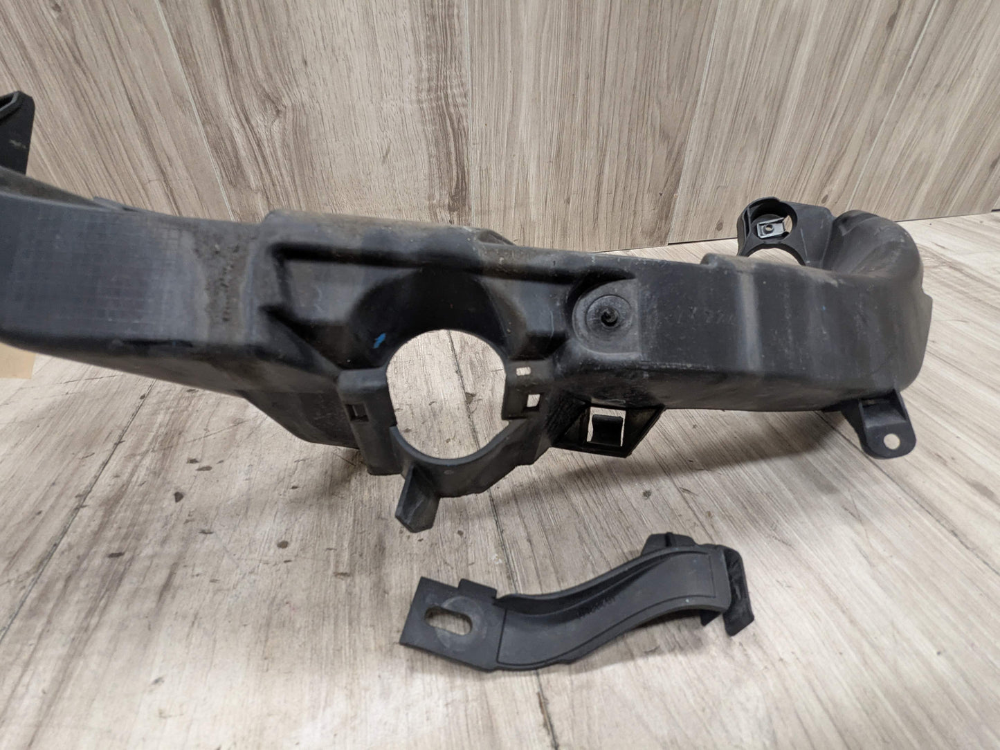07-10 OEM BMW E92 E93 328 335 Left Driver Headlight Bracket Carrier Mount