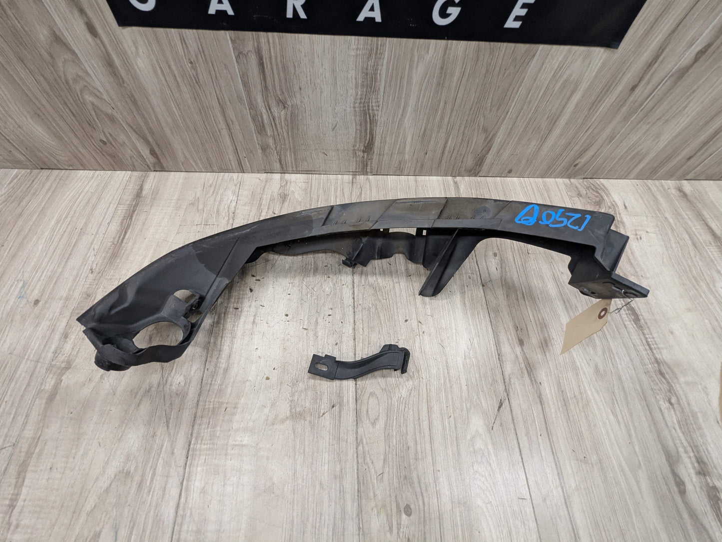 07-10 OEM BMW E92 E93 328 335 Left Driver Headlight Bracket Carrier Mount