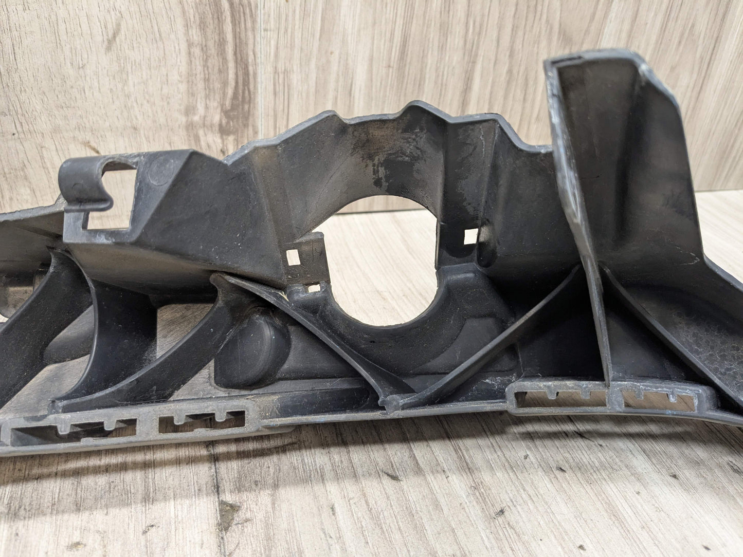 07-10 OEM BMW E92 E93 328 335 Right Passenger Headlight Bracket Carrier Mount
