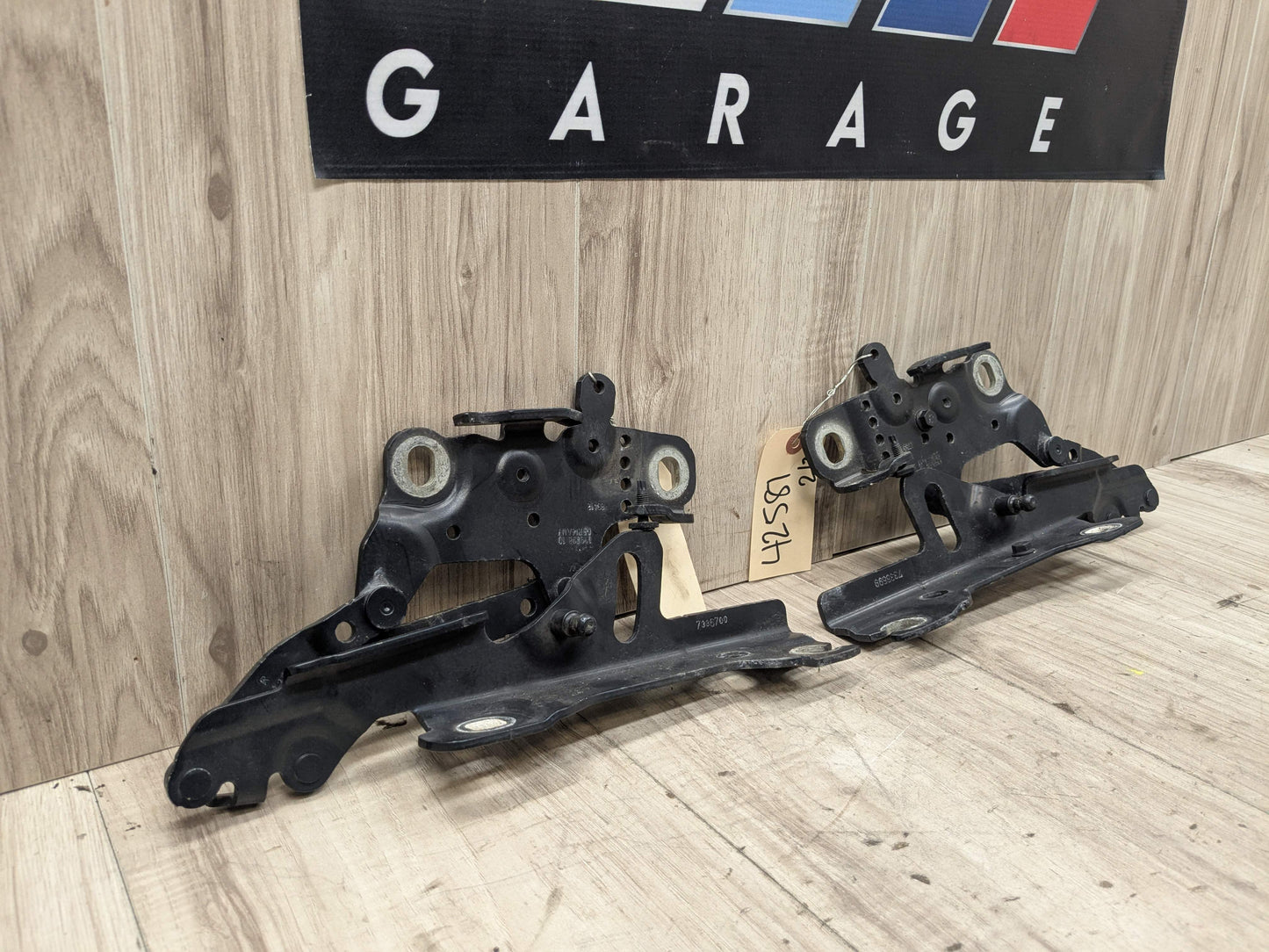 OEM BMW F22 F23 F30 F32 F33 F36 F80 F82 F83 F87 Left Right Side Hood Hinges PAIR
