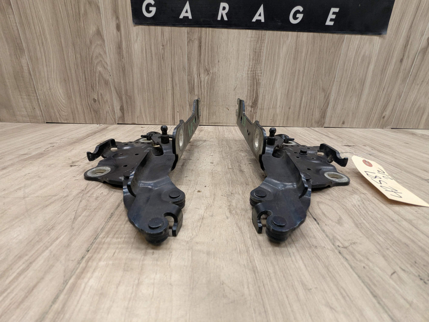 OEM BMW F22 F23 F30 F32 F33 F36 F80 F82 F83 F87 Left Right Side Hood Hinges PAIR