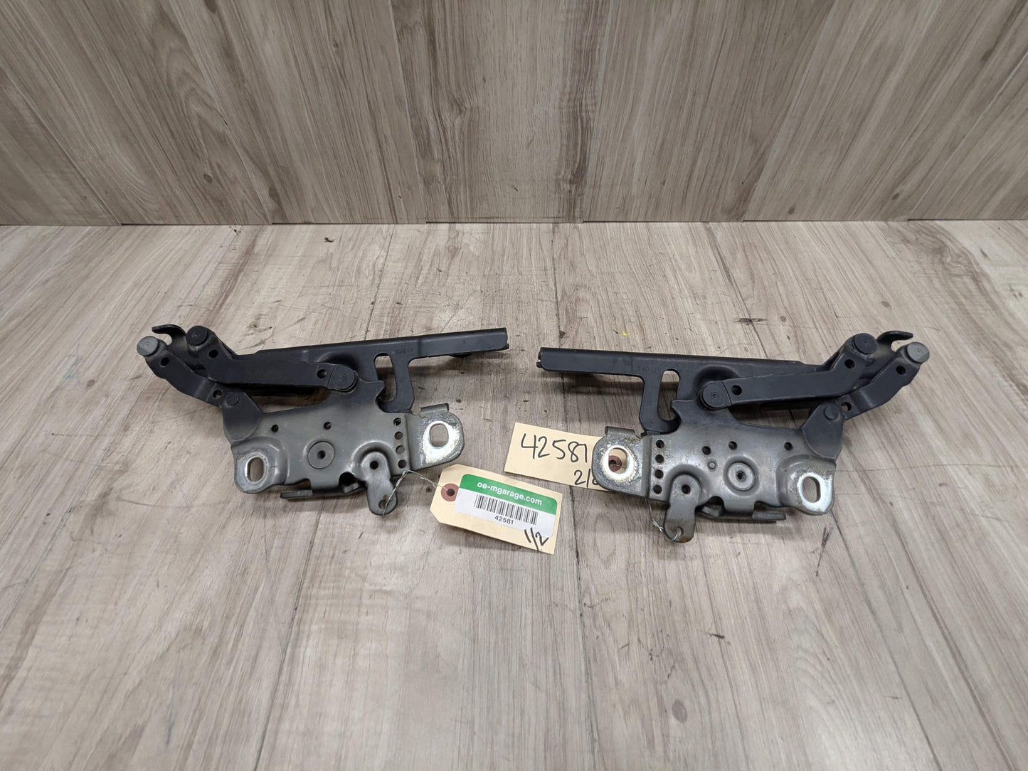 OEM BMW F22 F23 F30 F32 F33 F36 F80 F82 F83 F87 Left Right Side Hood Hinges PAIR
