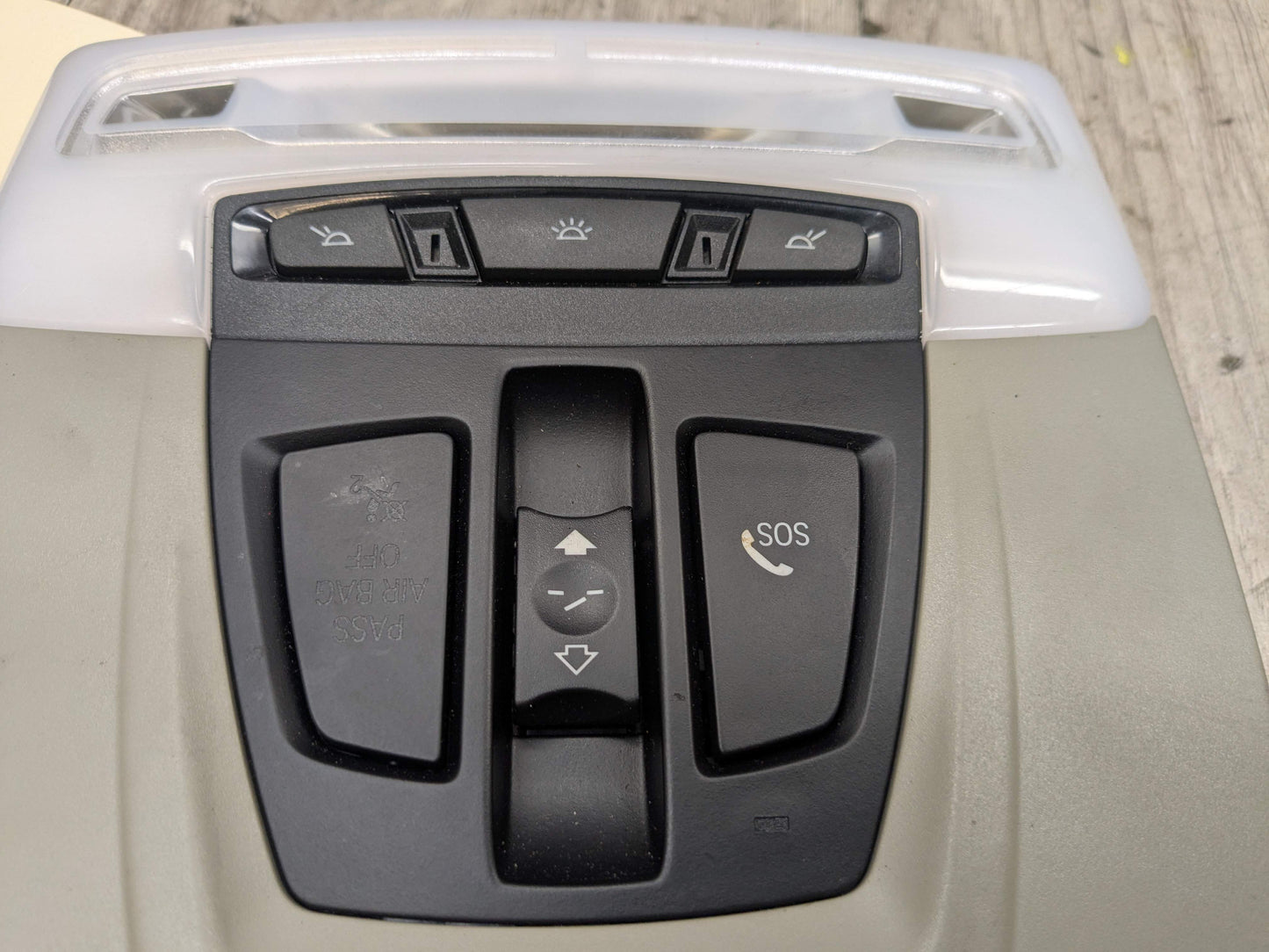 12-20 OEM BMW F30 F32 F33 328 330 340 428 430 Roof Console Dome Light SOS Switch