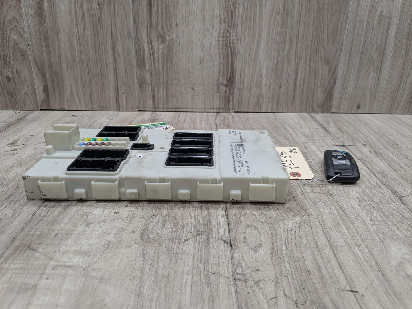 NOTE* OEM BMW F22 F30 F32 F36 F80 F82 FEM Front Electronic Control Module + Key