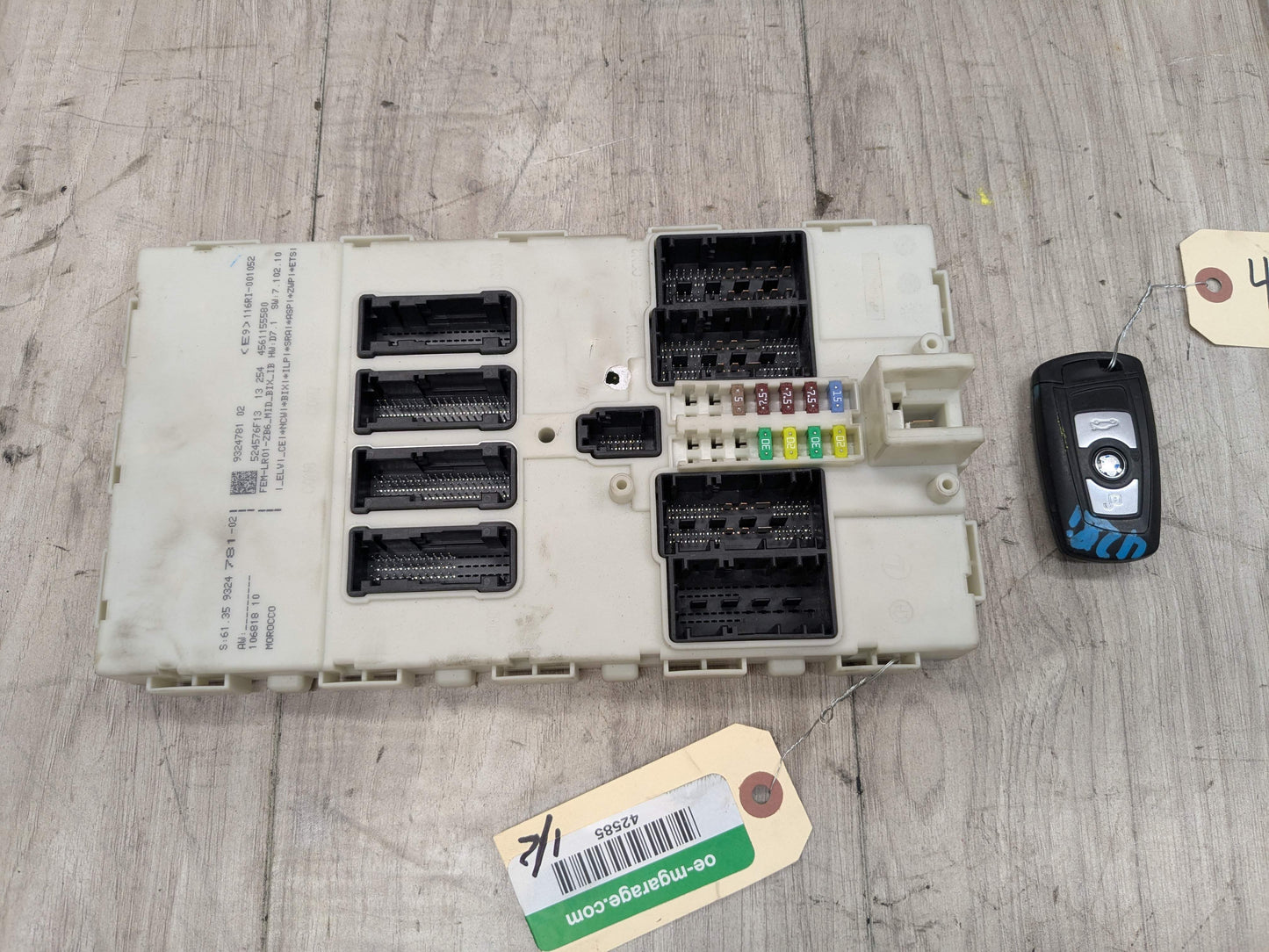 NOTE* OEM BMW F22 F30 F32 F36 F80 F82 FEM Front Electronic Control Module + Key