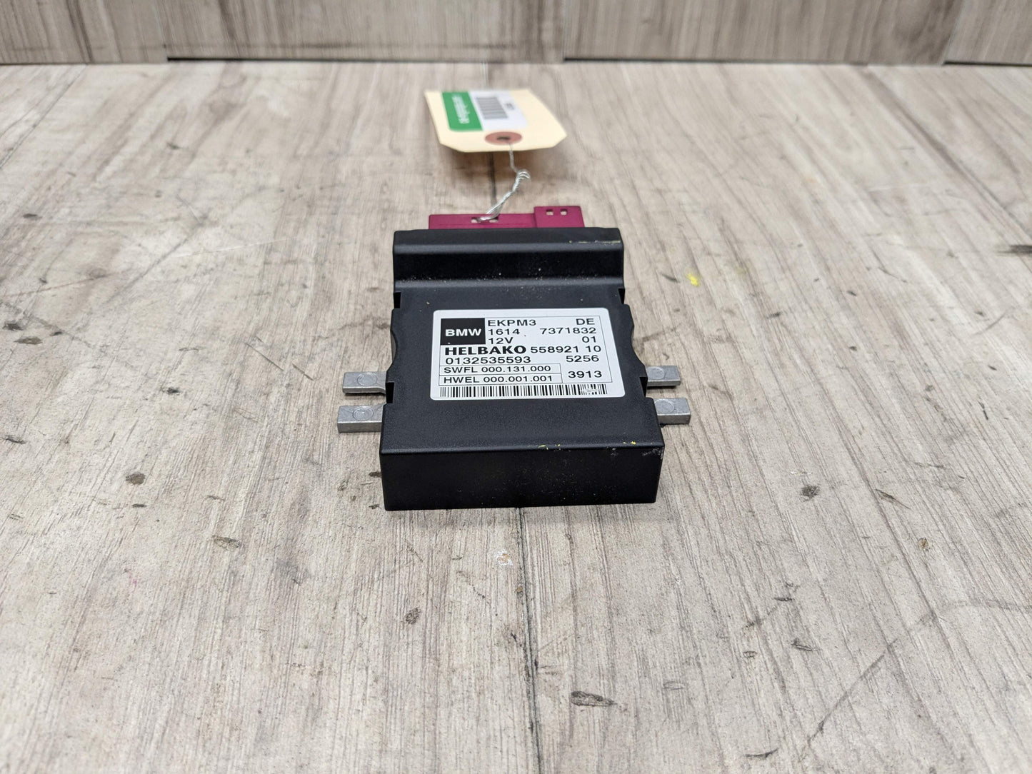 OEM BMW F02 F10 F22 F30 F36 N20 N55 Helbako Fuel Pump Relay Control Module EKPM3