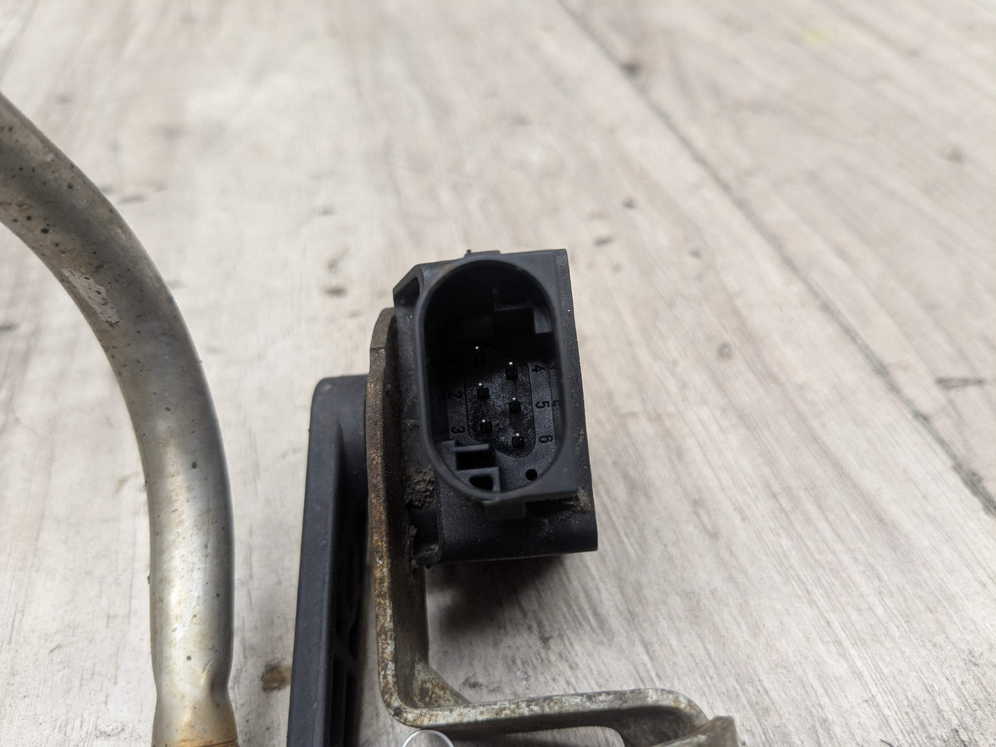 OEM BMW F10 F22 F30 F32 F36 F80 F82 M4 Front Rear Left Right Height Level Sensor