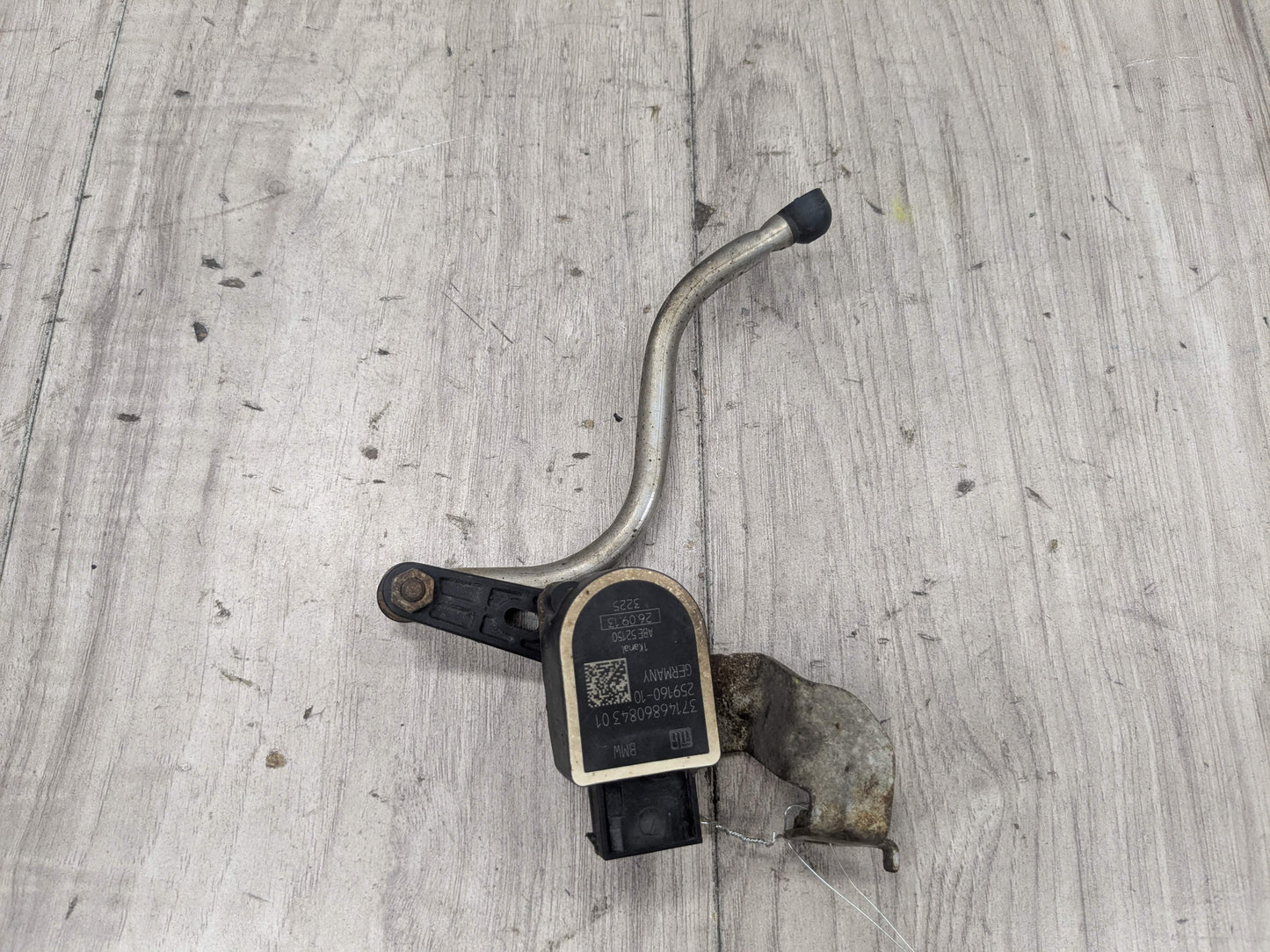 OEM BMW F10 F22 F30 F32 F36 F80 F82 M4 Front Rear Left Right Height Level Sensor