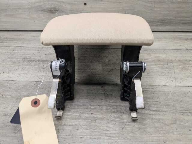 18-24 OEM BMW G01 G02 X3 X4 Retractable Armrest Tray Console Leather BEIGE
