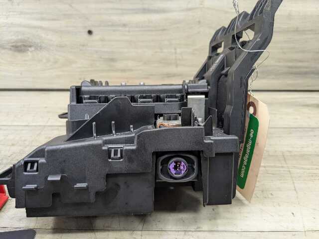 18-21 OEM BMW F97 F98 G01 G02 X3 X4 Rear Trunk Positive Battery B+ Junction Box