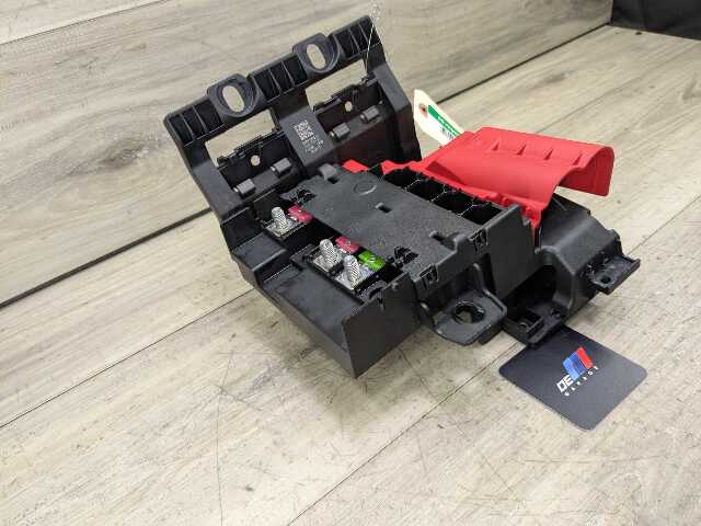 18-21 OEM BMW F97 F98 G01 G02 X3 X4 Rear Trunk Positive Battery B+ Junction Box