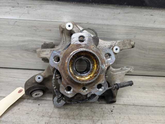 OEM BMW G01 X3 30i 30iX M40iX REAR Right Passenger Knuckle Hub Spindle Bearing