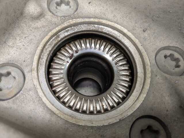 OEM BMW G01 X3 30i 30iX M40iX REAR Right Passenger Knuckle Hub Spindle Bearing