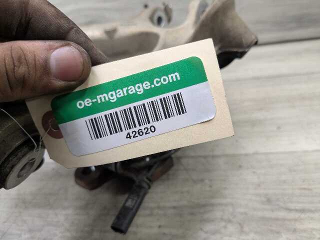 OEM BMW G01 X3 30i 30iX M40iX REAR Left Driver Knuckle Wheel Hub Spindle Bearing