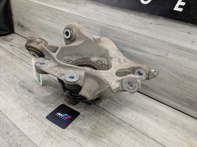 OEM BMW G01 X3 30i 30iX M40iX REAR Left Driver Knuckle Wheel Hub Spindle Bearing