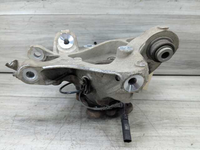 OEM BMW G01 X3 30i 30iX M40iX REAR Left Driver Knuckle Wheel Hub Spindle Bearing