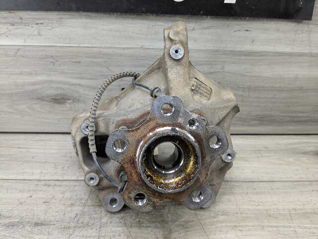 OEM BMW G01 G02 X3 X4 FRONT Right Passenger Knuckle Spindle Wheel Hub Bearing