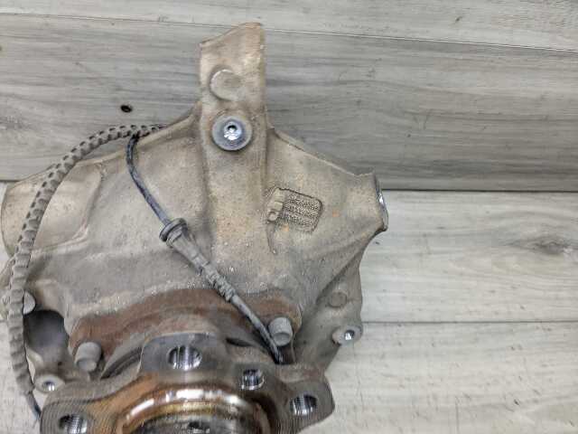 OEM BMW G01 G02 X3 X4 FRONT Right Passenger Knuckle Spindle Wheel Hub Bearing