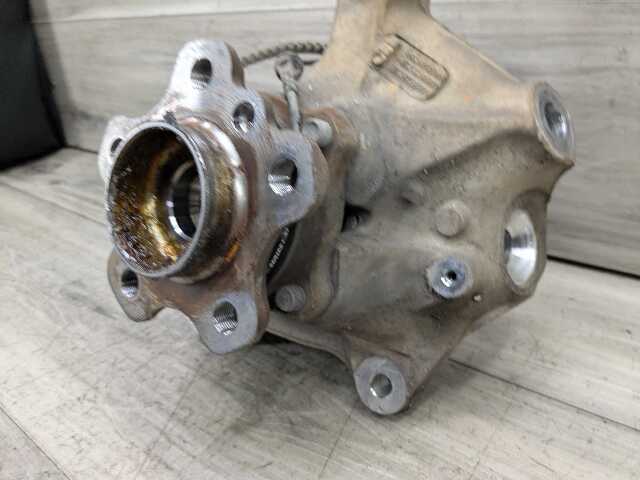 OEM BMW G01 G02 X3 X4 FRONT Right Passenger Knuckle Spindle Wheel Hub Bearing