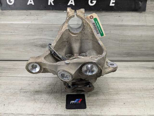OEM BMW G01 G02 X3 X4 FRONT Right Passenger Knuckle Spindle Wheel Hub Bearing