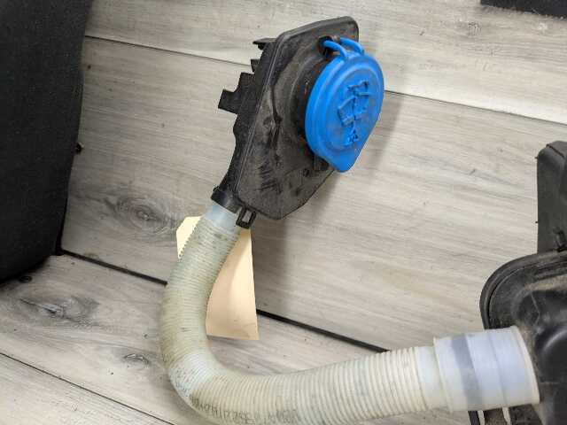OEM BMW F97 F97 X3 X4 X3M X4M Windshield Wipe Washer Bottle Tank Reservoir