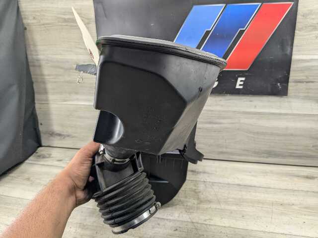 OEM BMW G01 G02 X3 X4 Engine B46 B48 Air Cleaner Filter Intake Resonator Box