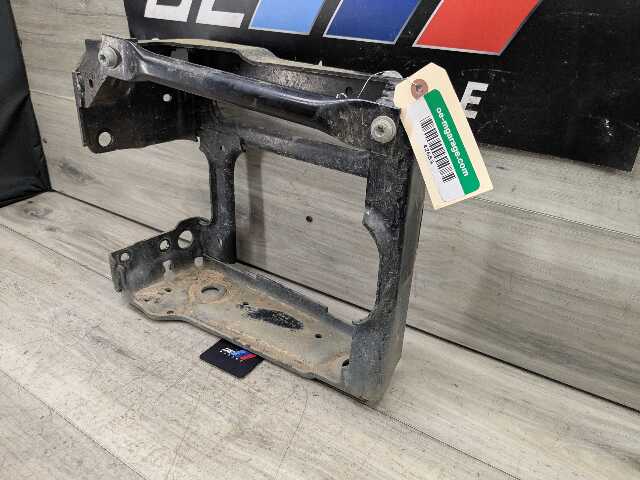 OEM BMW G01 G02 F97 X3 X4 Front Right Passenger Radiator Reinforcement Bracket