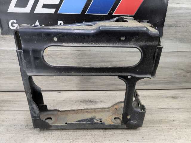 OEM BMW G01 G02 F97 X3 X4 Front Right Passenger Radiator Reinforcement Bracket