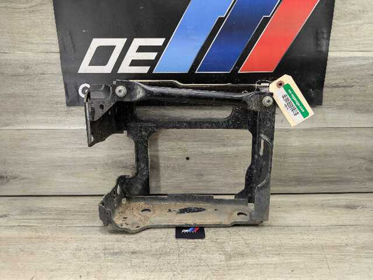 OEM BMW G01 G02 F97 X3 X4 Front Right Passenger Radiator Reinforcement Bracket