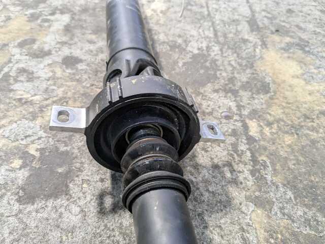18-24 OEM BMW G01 G02 X3 X4 30iX Rear Drive Shaft Propeller Driveshaft 1328MM