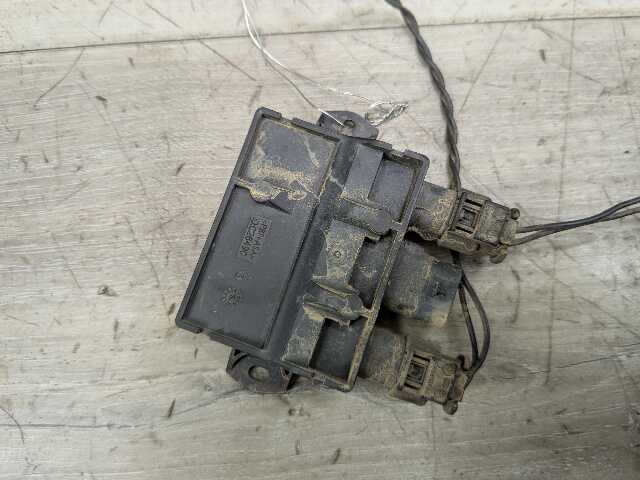 OEM BMW F44 G30 G12 F90 M5 F48 G01 X3 Control Unit Smart Opener Module w/ Sensor