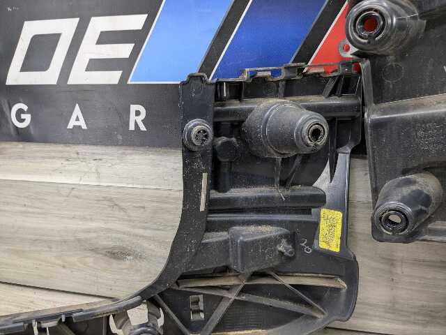 18-21 BMW G01 F97 X3 Rear Bumper Left Driver Side Guide Brackets Mounts Supports