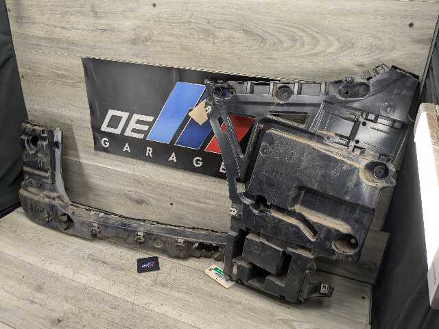 18-21 BMW G01 F97 X3 Rear Bumper Left Driver Side Guide Brackets Mounts Supports