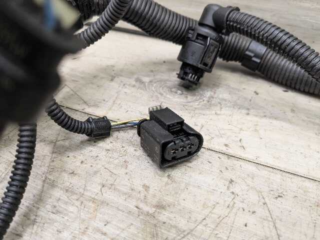 18-21 OEM BMW G01 G02 X3 X4 Engine B46 Motor Module Wiring Wire Harness 2