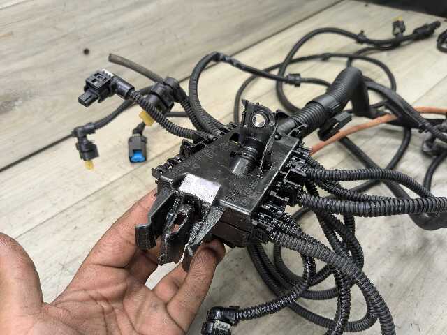 18-21 OEM BMW G01 G02 X3 X4 Engine B46 Motor Module Wiring Wire Harness 1