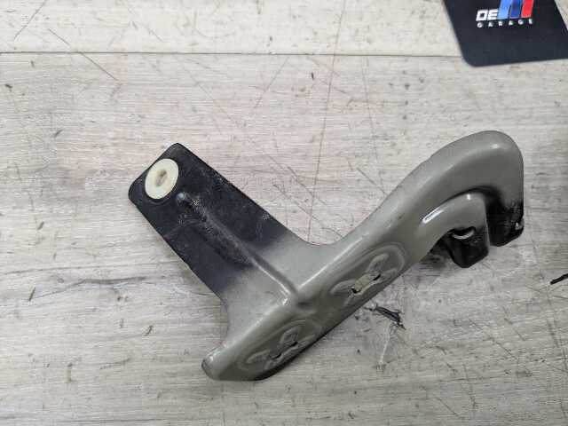 12-20 OEM BMW F30 F32 F33 F36 Front Left Driver Fender Wing Holder Bracket SET