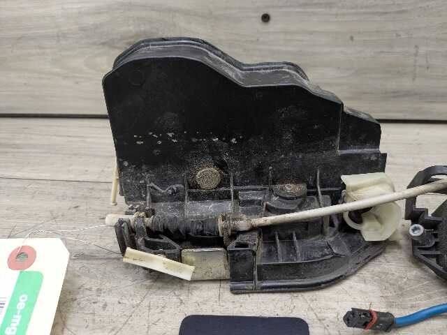 OEM BMW E82 E90 F23 F30 F32 M4 X6 FRONT Left Diver Door Lock Latch Actuator