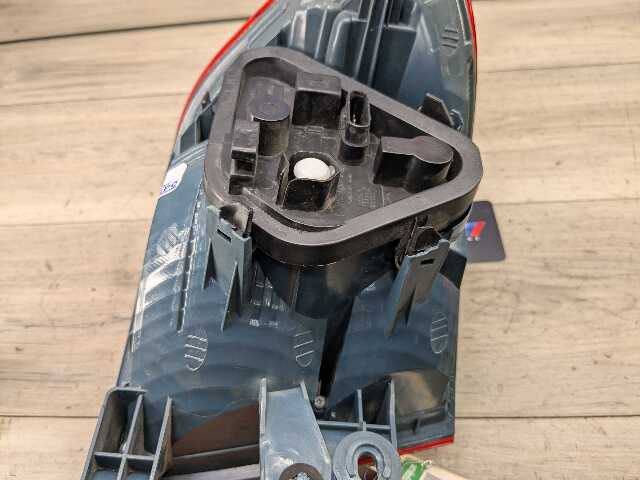 12-15 DEPO BMW F30 F80 328 335 M3 Rear Right Passenger Side Outer Tail Light
